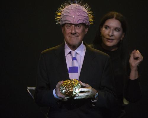 Norman Foster received an award with a difference / David Vexelman