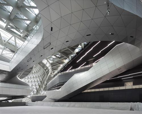 Museum of Contemporary Art & Planning Exhibition (MOCAPE), Shenzhen, China / © COOP HIMMELB(L)AU
