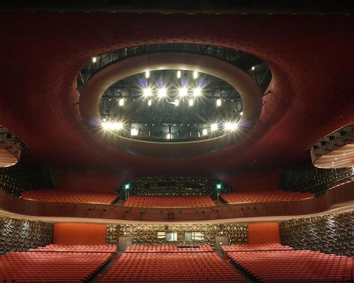 The main auditorium can be configured depending on the performance / Taichung Metropolitan Opera House