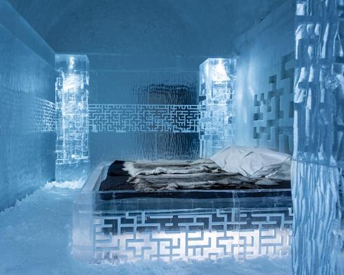 A series of architects and designers have created suites for the hotel / Icehotel