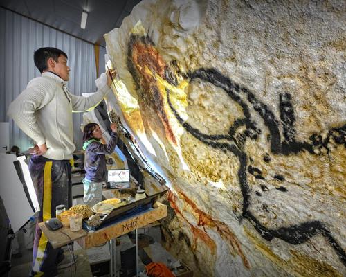 Lascaux IV complements the other attractions surrounding the Unesco World Heritage Site / Denis Nidos