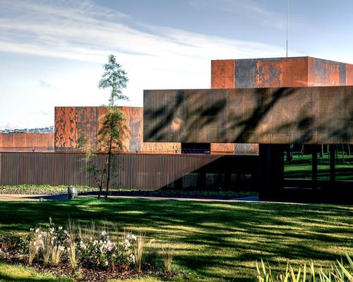 Soulages Museum in Rodez, France, designed in collaboration with G. Trégouët / Hisao Suzuki