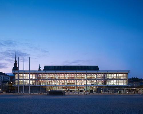 In addition to the new concert hall, the practice have also designed a new 5,463sq m central library and cabaret hall within the building / Christian Gahl