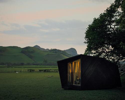 Arthur’s Cave created by Miller Kendrick Architects / Epic Retreats