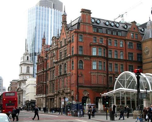 The Andaz London Liverpool Street is housed in a Grade Two listed railway hotel building constructed in 1884 / Wiki Commons
