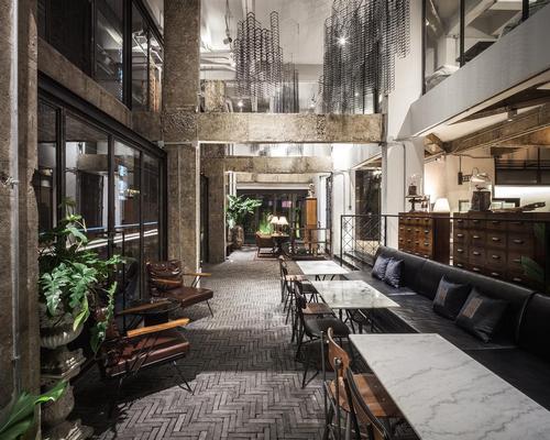 Thai practice Hypothesis were recognised for their IR-ON Hotel in a former steel factory in Bangkok / World Architecture Festival