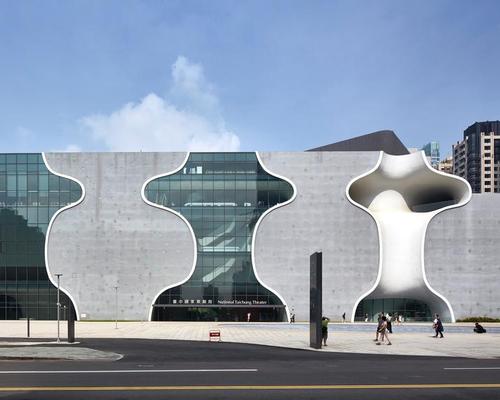 Toyo Ito's Taichung National Theater won the Award for Construction Integration / The Structural Awards