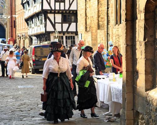 Britain's heritage is a big draw for overseas tourists / Shutterstock.com
