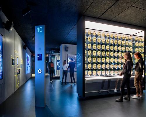 The three-level museum is located in a 60,000sq ft (5,500sq m) building in Midtown Manhattan, two blocks west of the Museum of Modern Art / Scott Frances for SPYSCAPE