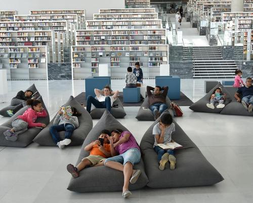 QNL is the third library built by OMA, following the Seattle Central Library in the US and the Bibliothèque Alexis de Tocqueville in Caen, France / Hans Werlemann, courtesy of OMA