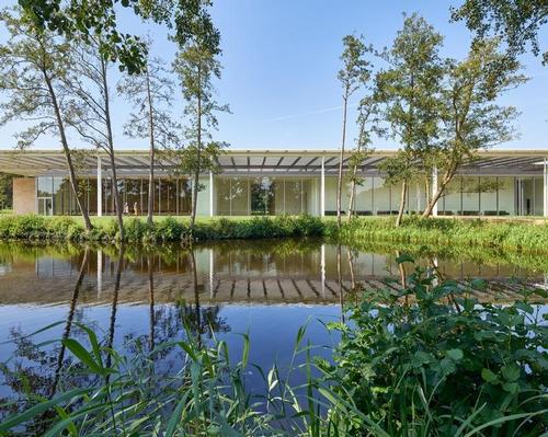 Museum Voorlinden by Kraaijvanger Architects / Ronald Tilleman