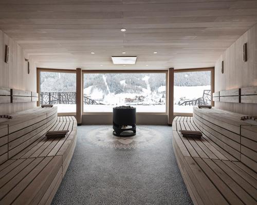 The sauna at Silena looks directly out to the Tyrolese countryside