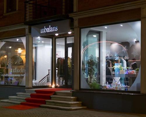 The Inbalans comfort zone space Riga is located in a prime central location that’s part of the Berg Bazaar Quarter, surrounded by cafes, restaurants and shops / Inbalans