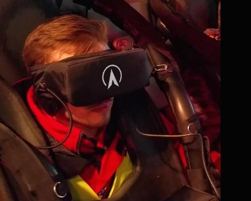Galactica has been retrofitted with new technology which pinpoints where each specific rider is as they travel around the coaster, ensuring perfect synchronisation and eliminating sickness associated with VR / Alton Towers