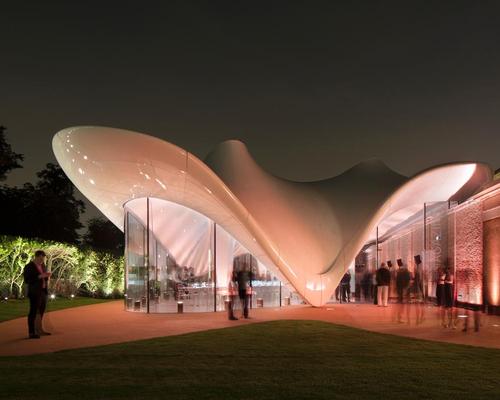Serpentine Sackler Gallery, London / Luke Hayes