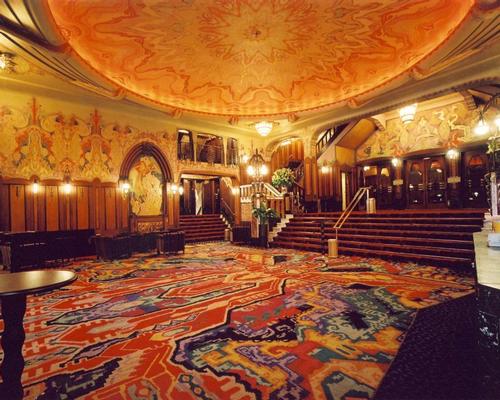 The lobby of the Tuschinski cinema in Amsterdam is a famous example of design from the Amsterdam School
/ Rappange & Partners