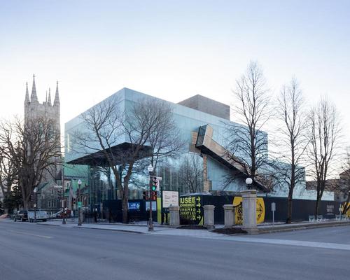 The 14,900sq m extension will add a contemporary gateway to display modern art works, initially across five exhibitions / Iwan Baan