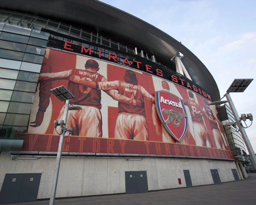 Vertigo wraps Emirates Stadium in Arsenal's stars