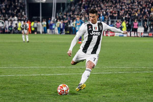 If the UK leaves the EU, future talent in the vein of Cristiano Ronaldo would be lost to the game / © shutterstock/cristiano barni