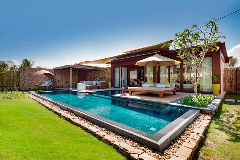 The extension of the property on Vietnam’s South Central coast features 50 new one-bedroom villas, an outdoor pool, a poolside restaurant, gym and yoga studio, an outdoor tennis court, and a yoga pavilion / 