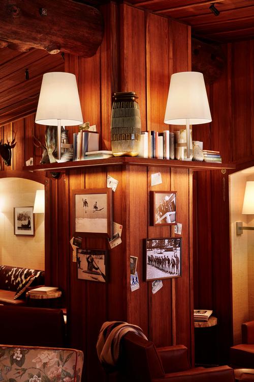 Philippe Starck led the design for L'Avenue, which is divided into two spaces: 