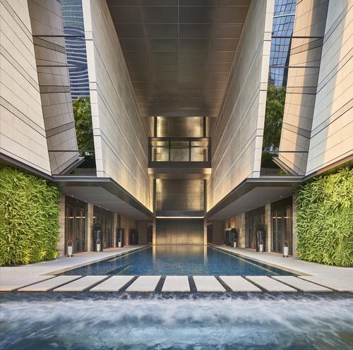 An indoor-outdoor saltwater lap pool create a zen-like sense of a tropical destination in the heart of the city, and the hotel’s interior waterfall produces a soothing ambient sound that replaces city noise