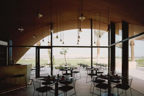 Oppenheim's golf clubhouse has a fine dining restaurant / Oppenheim Architecture