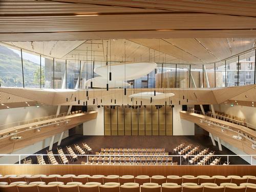 Andermatt Concert Hall can accommodate up to 650 people / Roland Halbe
