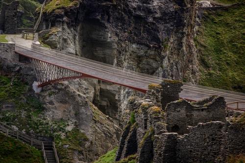 The opening of the bridge will mean a lot less climbing of steps for visitors / English Heritage/Jim Holden