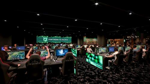 There will be 50 networked PCs and 56 LAN PCs / Populous