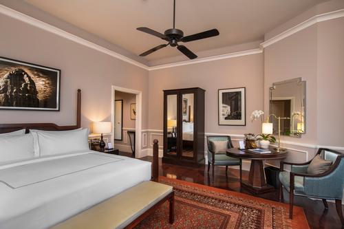 All 119 rooms and suites have been updated with hardwood floors / Accor