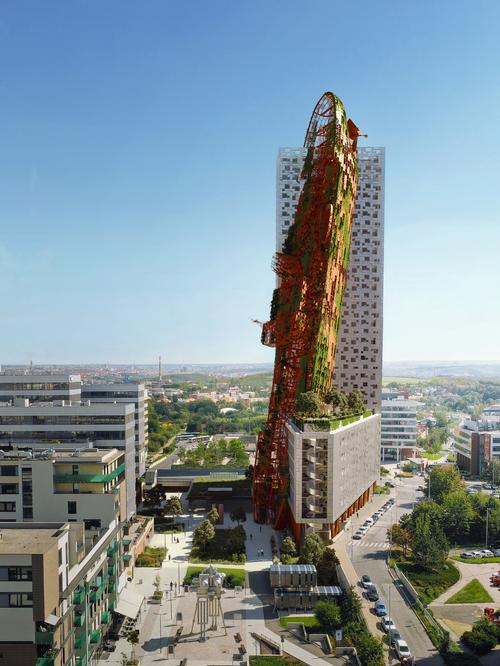 The sculpture takes the form of a sunken ship's skeleton covered in seaweed / Trigema