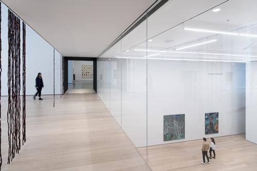 There are new routes around the building and places to pause and reflect / Iwan Baan