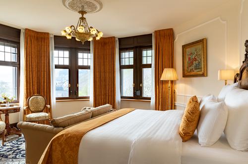 There are four suites, three apartments, four studios, 37 double rooms and two single rooms / Filipe Wiens