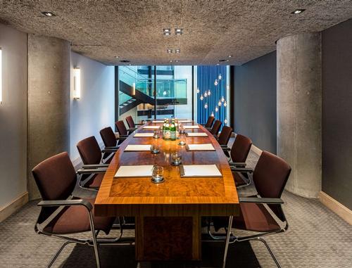 The hotel offers 22 meeting rooms, executive conference rooms and boardrooms / Radisson