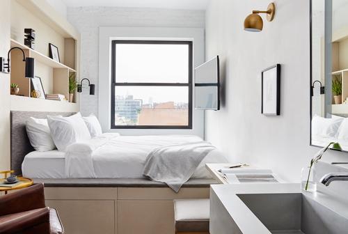 There are 171 guest rooms spread across 10 floors / Read McKendree