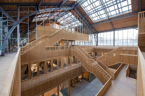 The new pavilions are constructed entirely of wood / Extensa