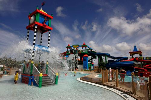 The park will cover 15,000sq m (160,000sq ft)