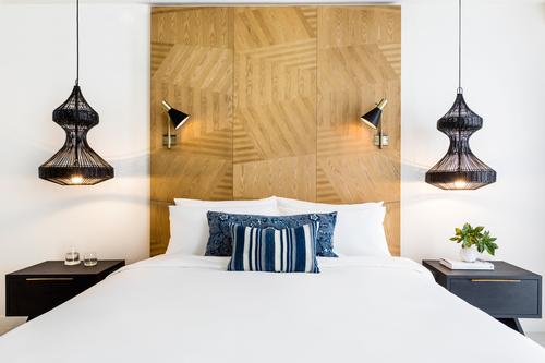 Suites range in size from 400-1,000sq ft (37-93sq m)