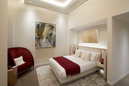 Residents will also have access to 45 Park Lane's full range of services / Clivedale London