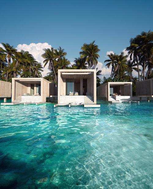 Guests will have views of out over the Atlantic Ocean and Bimini Bay / MIR