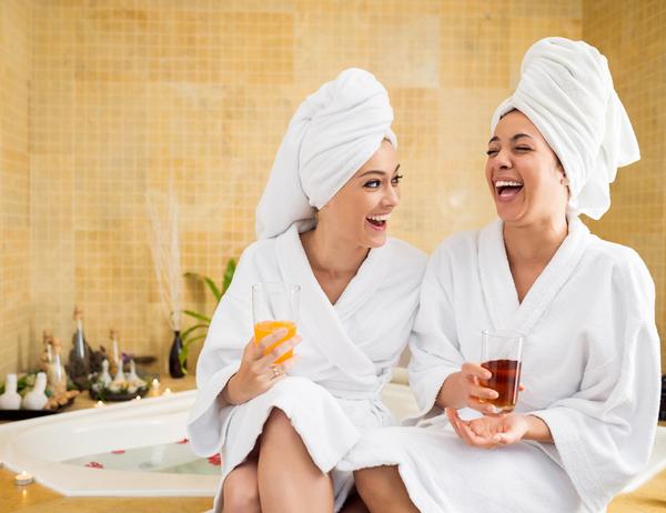 The US has seen increases in spa revenues, visits, locations, and employment / shutterstock