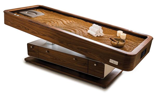 The Psammo quartz bed brings ancient traditions into a modern setting
