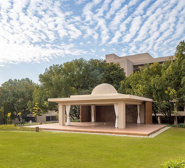 Wellness is everywhere - from the fresh food 
to the forest setting 