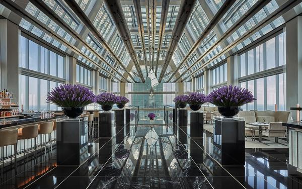The JG SkyHigh bar and lounge, with interiors by Foster + Partners and flowers by Jeff Leatham