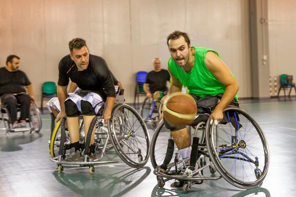 As activity levels increase from inactive to active, all outcomes of mental wellbeing satisfaction achieve better results / shutterstock/ marino bocelli