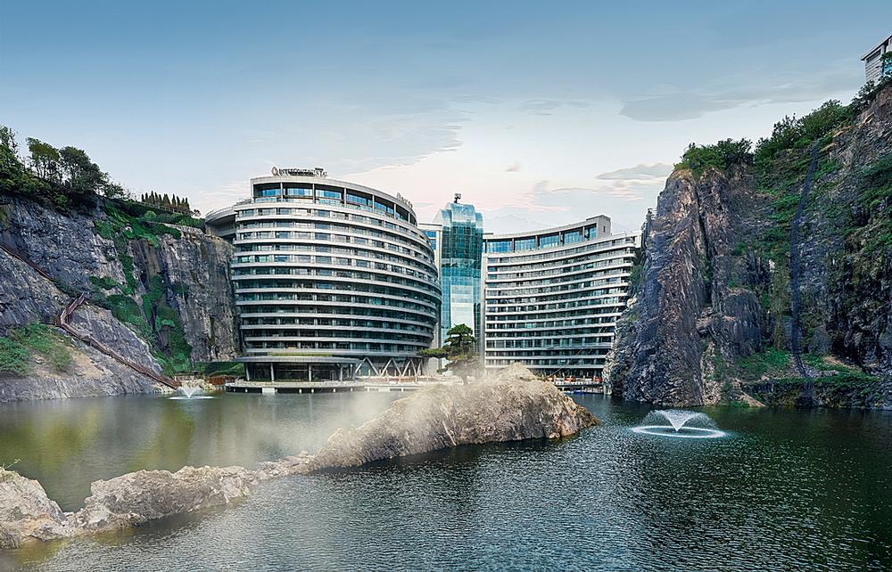 The InterContinental Shanghai Wonderland, a ‘symbolic idea’ of what can be done with abandoned quarries