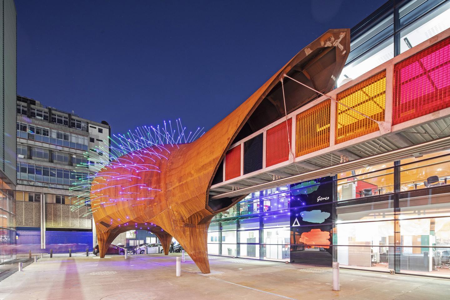 Aimed at children, Neuron Pod will host science workshops and events, including special events for visiting schools, and aims to increase the number of visitors to Centre of the Cell / Queen Mary University of London Aimed at children, Neuron Pod will host science workshops and events, including special events for visiting schools, and aims to increase the number of visitors to Centre of the Cell / Queen Mary University of London