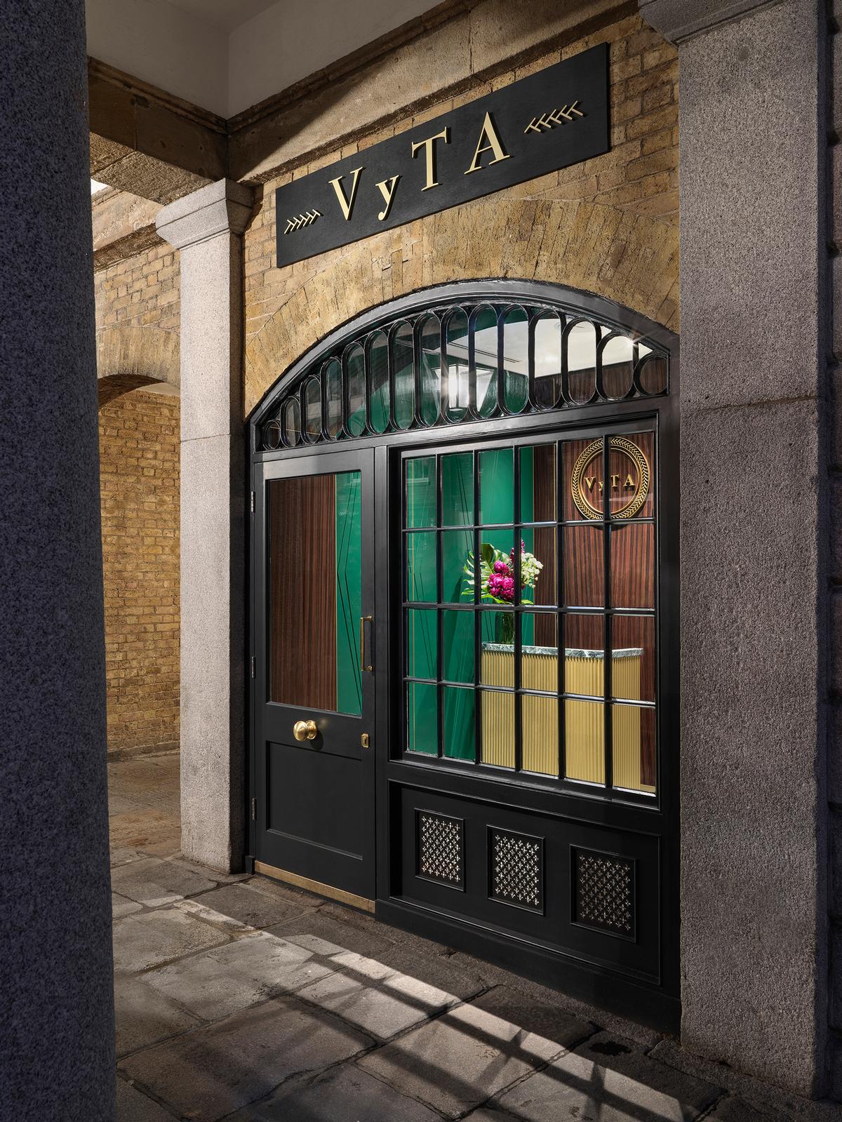 The entrance to the restaurant is on the ground level of Covent Garden Market / Matteo Piazza