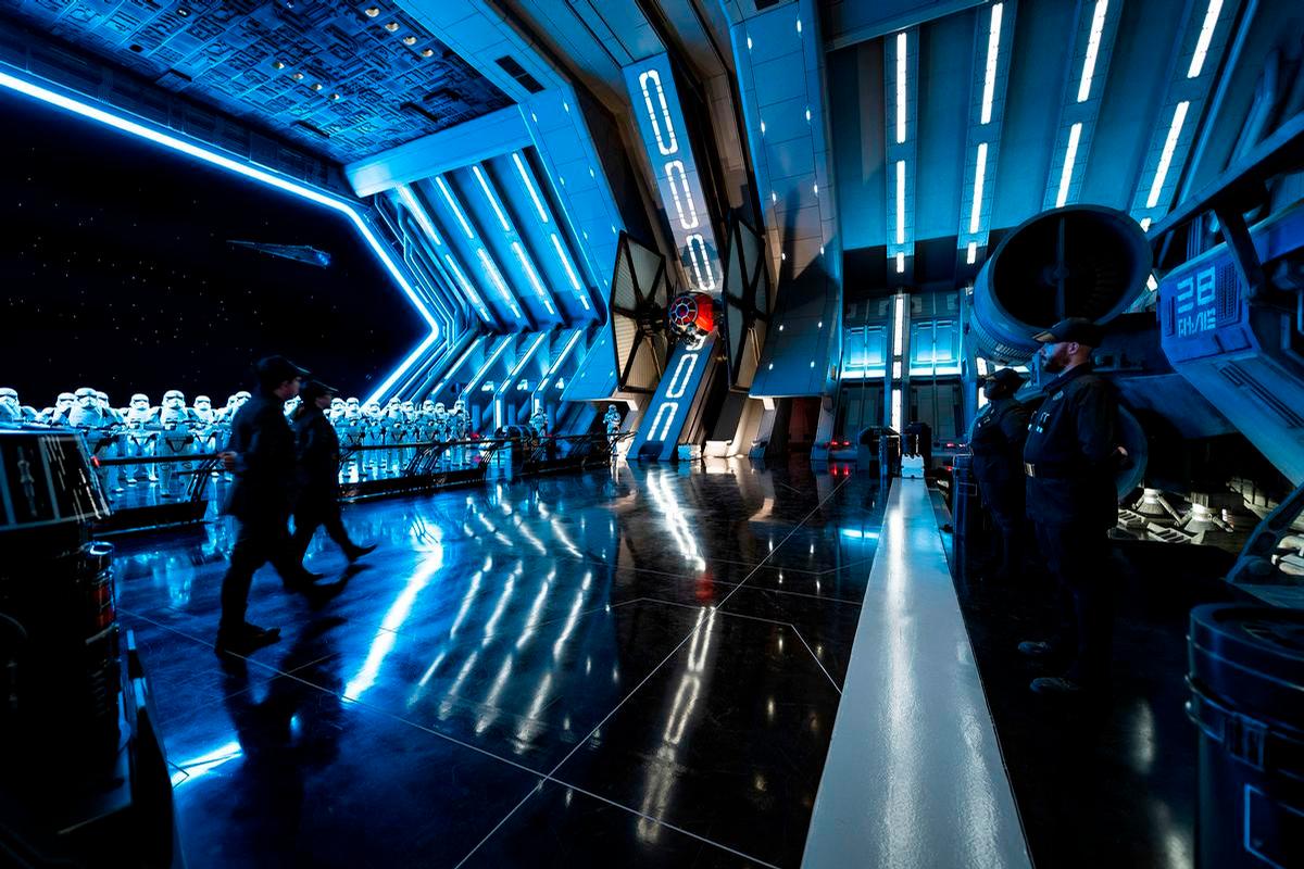 Star Wars: Rise of the Resistance is a trackless dark ride and motion simulator